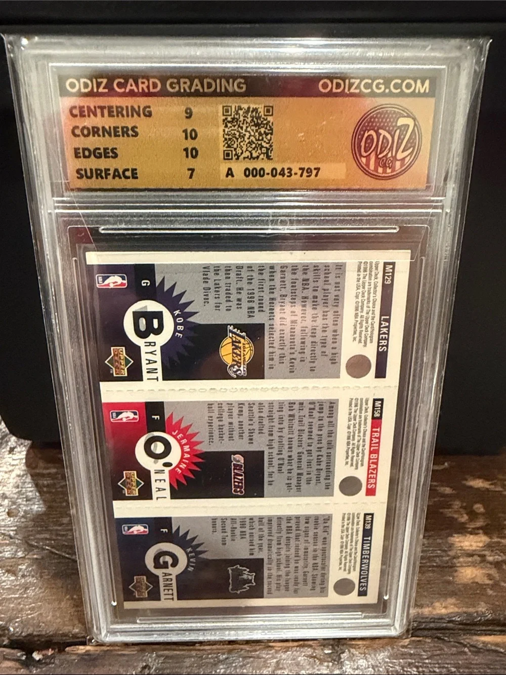 96 Upper Deck collectors choice Garnett/ ONiel/ Bryant Mini II. Graded 9